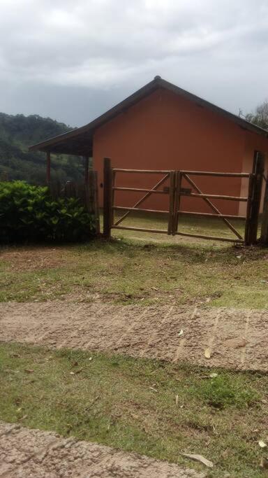 Casinha Nas Montanhas * Goncalves
