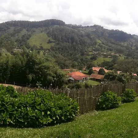 Casinha Nas Montanhas Villa Goncalves Exterior photo